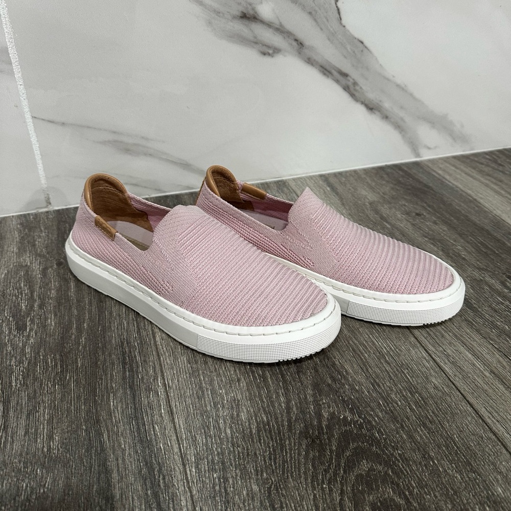 UGG Soft Pink Knit Slippers - Picture 4 of 14